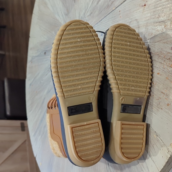 NEW Refresh, Cognac Hunter Boot - Picture 6 of 8